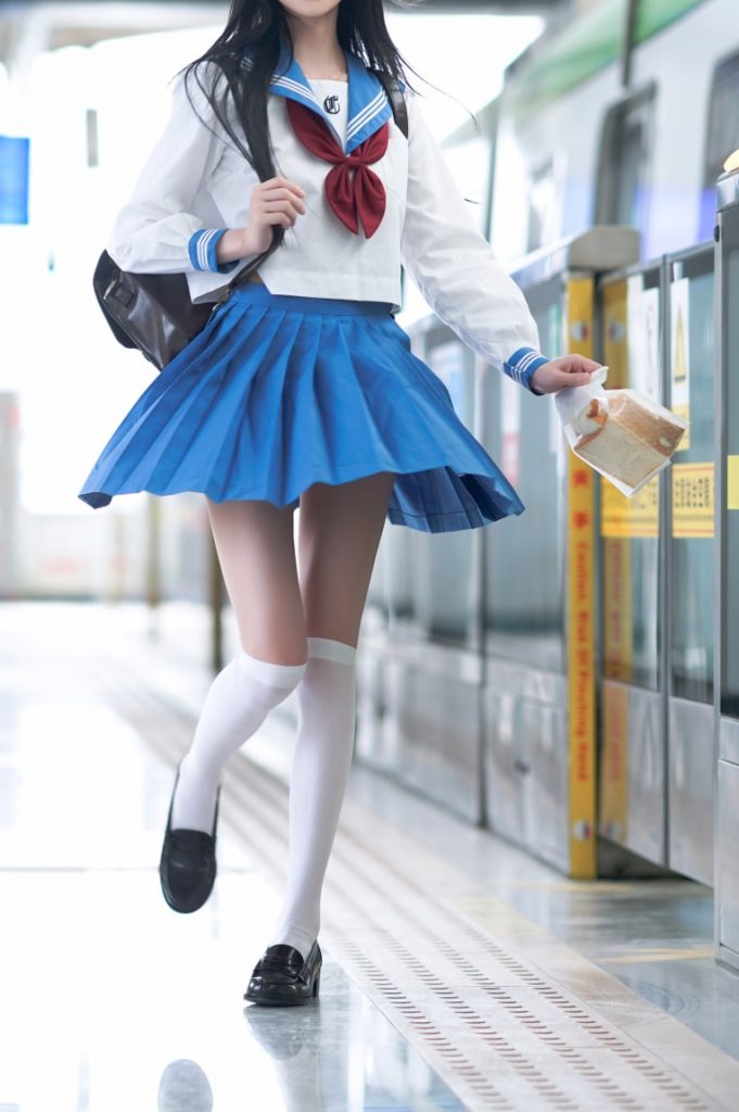桜桃喵 – NO.211 地铁JK[33P-304MB]-玩偶屋