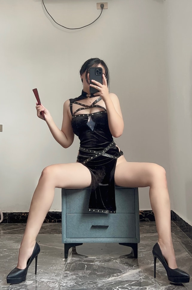 秋不吃鱼-劈叉旗袍[22P-29MB]-玩偶屋