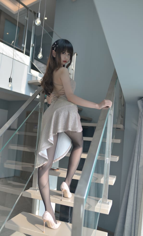 雪琪SAMA 写真作品套图合集[持续更新2026.05.07]-玩偶屋